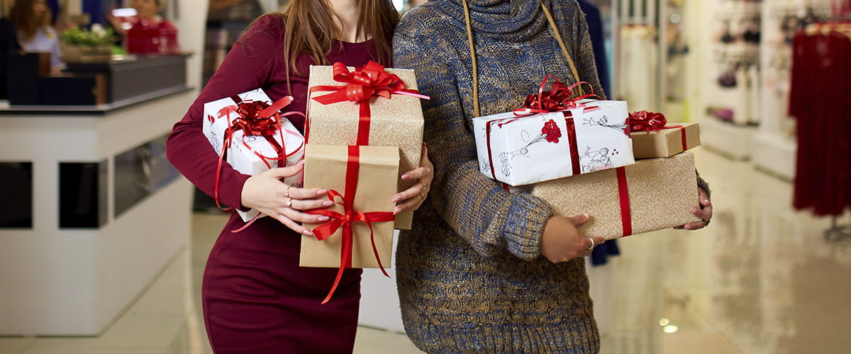 Выбираем универсальные подарки в торговом центре